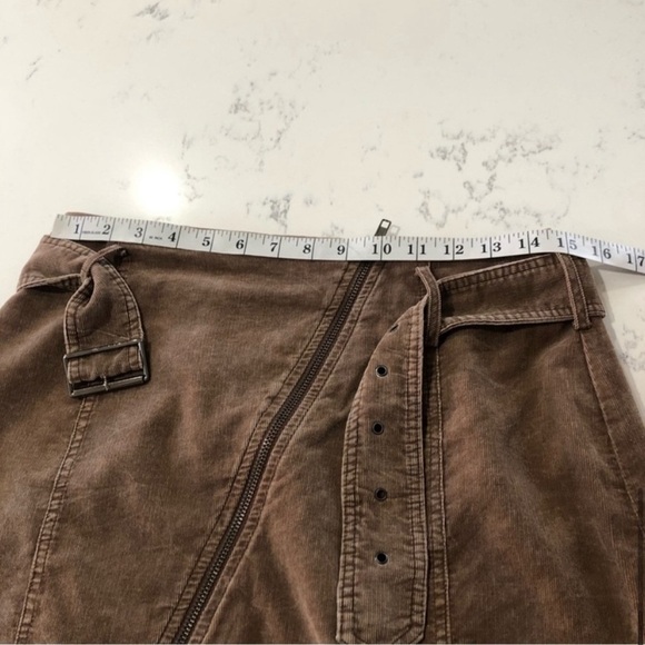 Brown Corduroy Skirt with Belt - Picture 7 of 8